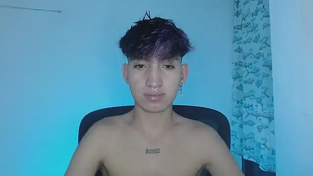 littlextreme online show from February 2025 11:50:01 PM