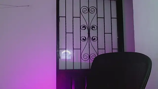 littlextreme online show from February 2025 11:55:02 PM