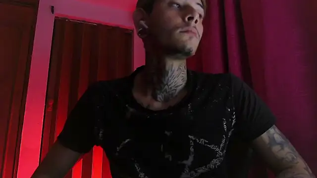 Snapshot of Allan_Keller chatting on November 2025 05:29:02 AM Allan Keller online show from November 2025 05:29:02 AM