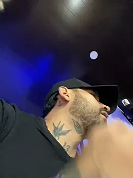 CamiloGray  online show from January 2025 01:49:01 PM