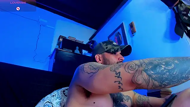 CamiloGray  online show from February 2025 12:47:01 PM