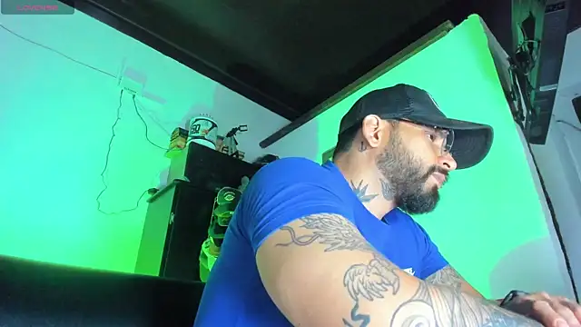 CamiloGray  online show from September 2025 01:05:02 PM