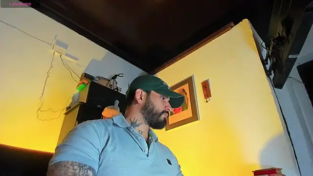 CamiloGray  online show from October 2025 01:56:02 PM