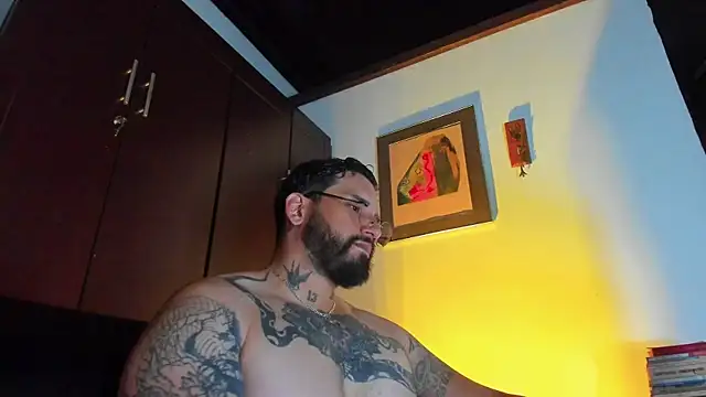 Snapshot of CamiloGray_ chatting on May 2026 01:30:02 PM CamiloGray online show from May 2026 01:30:02 PM