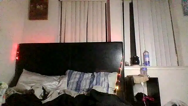 sexybribrixh online show from January 2025 05:05:01 AM