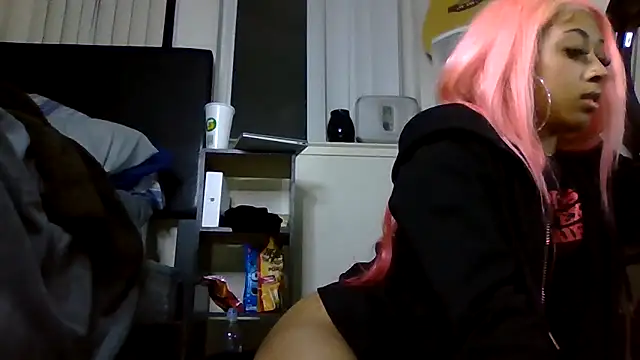 sexybribrixh online show from March 2025 04:32:01 AM