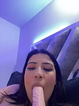 cutesarah  online show from February 2025 12:52:02 AM