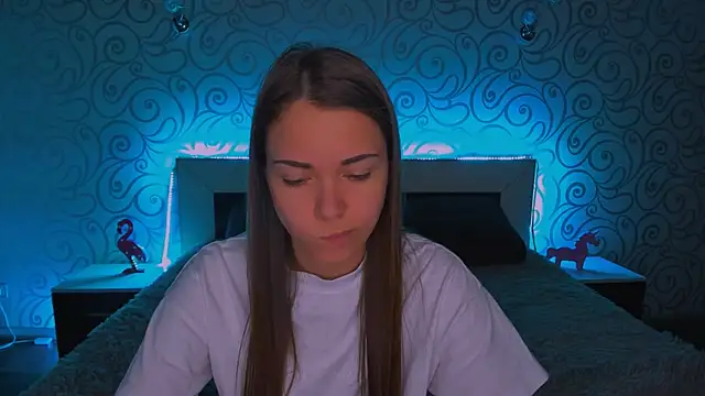 Snapshot of AlexaBarkley chatting on December 2024 06:30:02 AM AlexaBarkley online show from December 2024 06:30:02 AM