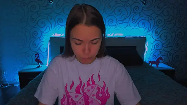 Snapshot of AlexaBarkley chatting on December 2024 03:20:01 AM AlexaBarkley online show from December 2024 03:20:01 AM