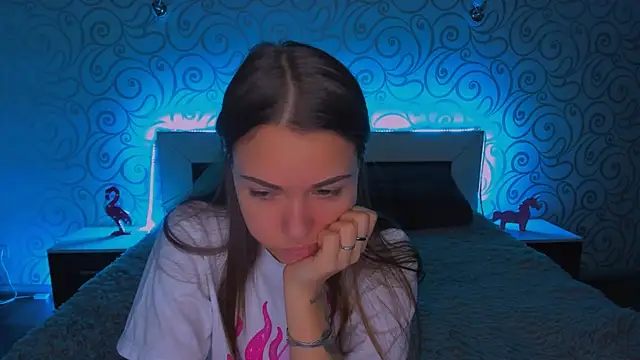 Snapshot of AlexaBarkley chatting on December 2024 06:26:01 AM AlexaBarkley online show from December 2024 06:26:01 AM