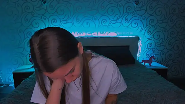 Snapshot of AlexaBarkley chatting on December 2024 06:22:02 AM AlexaBarkley online show from December 2024 06:22:02 AM