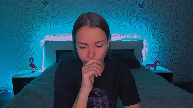 Snapshot of AlexaBarkley chatting on December 2024 06:22:02 AM AlexaBarkley online show from December 2024 06:22:02 AM