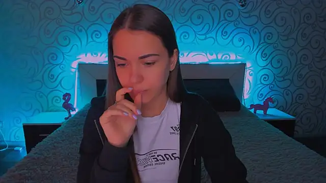 Snapshot of AlexaBarkley chatting on December 2024 03:18:02 AM AlexaBarkley online show from December 2024 03:18:02 AM