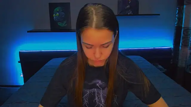 Snapshot of AlexaBarkley chatting on December 2024 03:01:02 AM AlexaBarkley online show from December 2024 03:01:02 AM