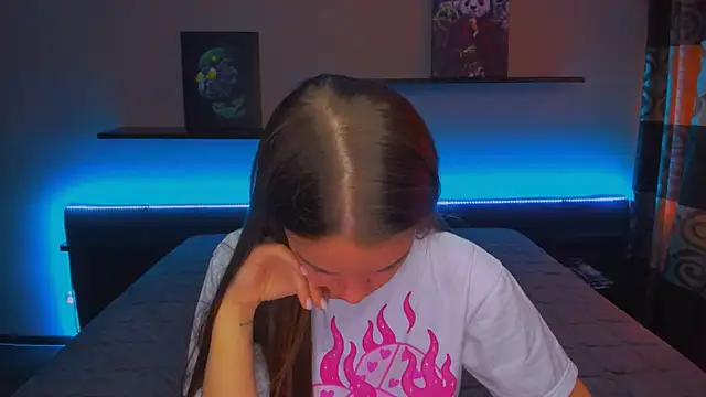 Snapshot of AlexaBarkley chatting on January 2025 03:20:02 AM AlexaBarkley online show from January 2025 03:20:02 AM