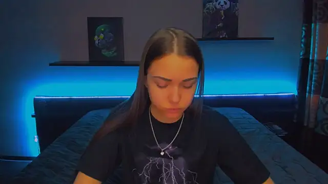 Snapshot of AlexaBarkley chatting on January 2025 03:11:01 AM AlexaBarkley online show from January 2025 03:11:01 AM