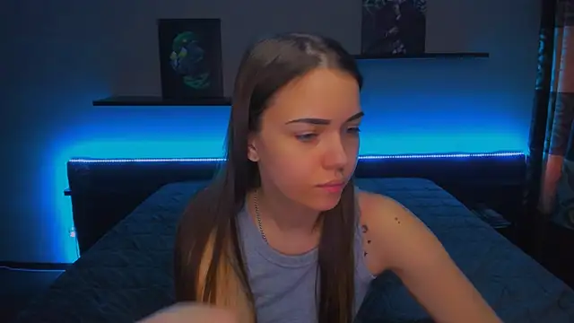 Snapshot of AlexaBarkley chatting on January 2025 06:42:02 AM AlexaBarkley online show from January 2025 06:42:02 AM