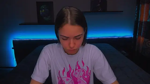 Snapshot of AlexaBarkley chatting on January 2025 03:26:02 AM AlexaBarkley online show from January 2025 03:26:02 AM