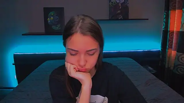 Snapshot of AlexaBarkley chatting on January 2025 06:24:02 AM AlexaBarkley online show from January 2025 06:24:02 AM