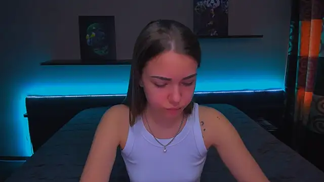 Snapshot of AlexaBarkley chatting on February 2025 03:20:01 AM AlexaBarkley online show from February 2025 03:20:01 AM