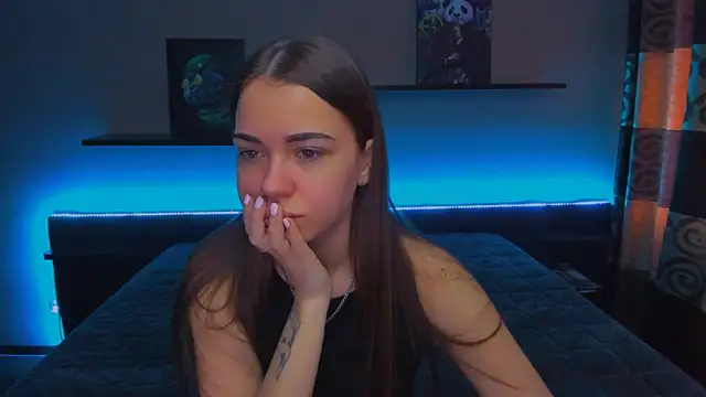 Snapshot of AlexaBarkley chatting on February 2025 03:13:01 AM AlexaBarkley online show from February 2025 03:13:01 AM