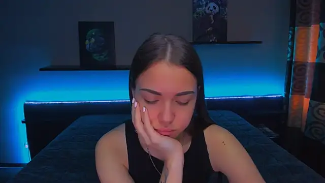 Snapshot of AlexaBarkley chatting on February 2025 06:13:02 AM AlexaBarkley online show from February 2025 06:13:02 AM