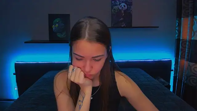 Snapshot of AlexaBarkley chatting on February 2025 03:18:02 AM AlexaBarkley online show from February 2025 03:18:02 AM