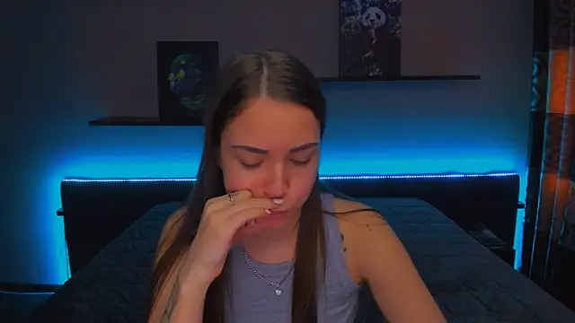 Snapshot of AlexaBarkley chatting on February 2025 06:31:01 AM AlexaBarkley online show from February 2025 06:31:01 AM