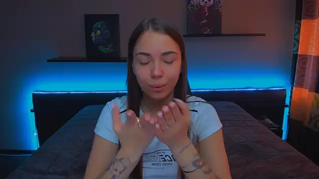 Snapshot of AlexaBarkley chatting on February 2025 03:23:01 AM AlexaBarkley online show from February 2025 03:23:01 AM