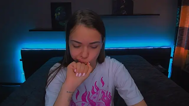 Snapshot of AlexaBarkley chatting on February 2025 06:16:02 AM AlexaBarkley online show from February 2025 06:16:02 AM