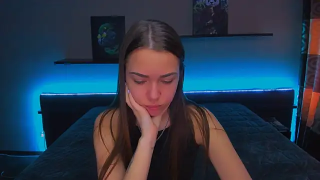 Snapshot of AlexaBarkley chatting on March 2025 03:08:01 AM AlexaBarkley online show from March 2025 03:08:01 AM