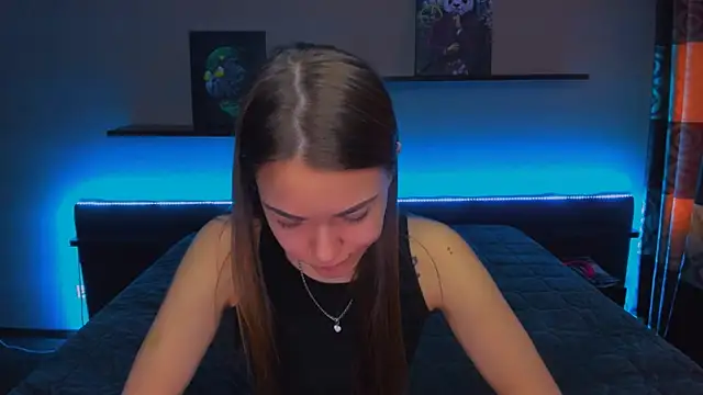 Snapshot of AlexaBarkley chatting on March 2025 03:23:02 AM AlexaBarkley online show from March 2025 03:23:02 AM