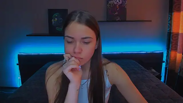 Snapshot of AlexaBarkley chatting on March 2025 03:11:01 AM AlexaBarkley online show from March 2025 03:11:01 AM