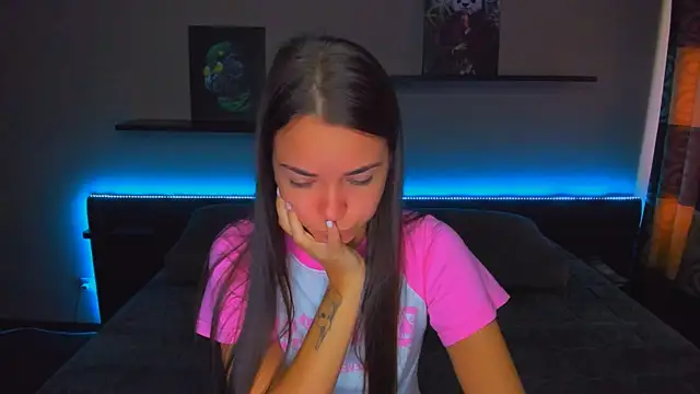 Snapshot of AlexaBarkley chatting on September 2025 12:22:02 AM AlexaBarkley online show from September 2025 12:22:02 AM