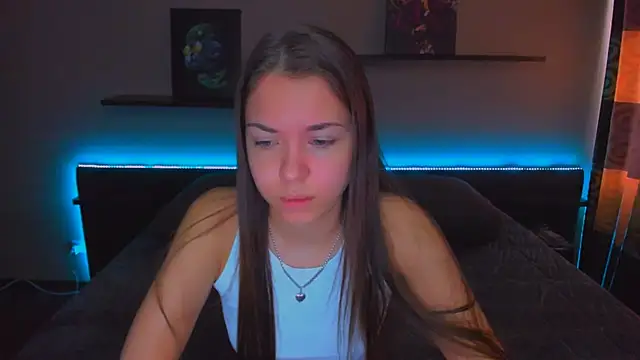 Snapshot of AlexaBarkley chatting on October 2025 03:36:02 AM AlexaBarkley online show from October 2025 03:36:02 AM