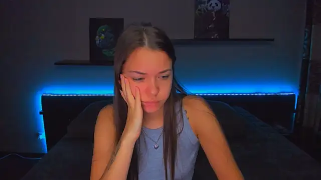 Snapshot of AlexaBarkley chatting on October 2025 12:21:02 AM AlexaBarkley online show from October 2025 12:21:02 AM