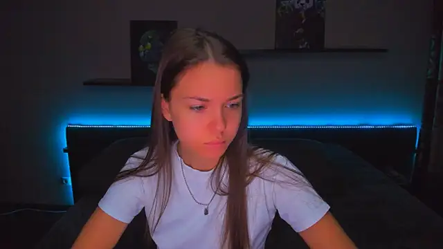 Snapshot of AlexaBarkley chatting on October 2025 12:19:01 AM AlexaBarkley online show from October 2025 12:19:01 AM