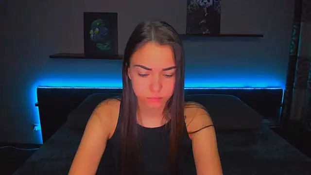 Snapshot of AlexaBarkley chatting on October 2025 12:13:01 AM AlexaBarkley online show from October 2025 12:13:01 AM