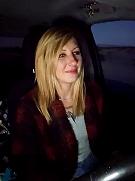 SheIsSomething online show from January 2026 01:18:01 AM