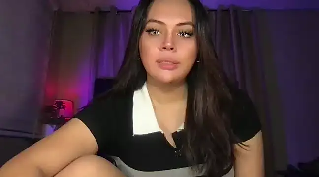 Snapshot of _MissKhimberlyXxx_ chatting on December 2024 07:54:02 PM  MissKhimberlyXxx  online show from December 2024 07:54:02 PM