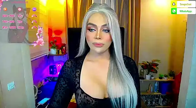 Snapshot of _MissKhimberlyXxx_ chatting on December 2024 09:33:02 AM  MissKhimberlyXxx  online show from December 2024 09:33:02 AM