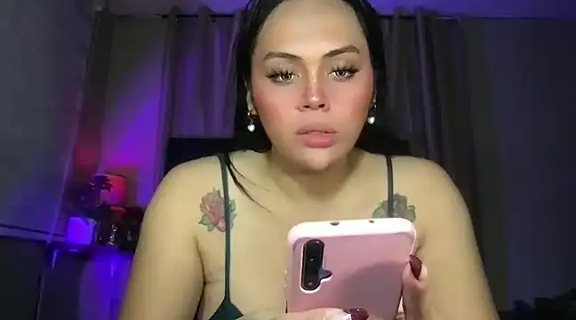 Snapshot of _MissKhimberlyXxx_ chatting on December 2024 07:35:01 AM  MissKhimberlyXxx  online show from December 2024 07:35:01 AM
