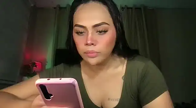 Snapshot of _MissKhimberlyXxx_ chatting on January 2025 07:23:01 AM  MissKhimberlyXxx  online show from January 2025 07:23:01 AM