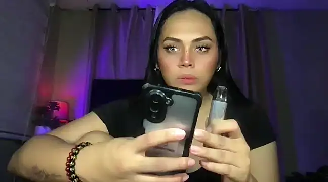 Snapshot of _MissKhimberlyXxx_ chatting on January 2025 08:14:01 AM  MissKhimberlyXxx  online show from January 2025 08:14:01 AM