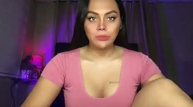 Snapshot of _MissKhimberlyXxx_ chatting on January 2025 06:12:02 PM  MissKhimberlyXxx  online show from January 2025 06:12:02 PM