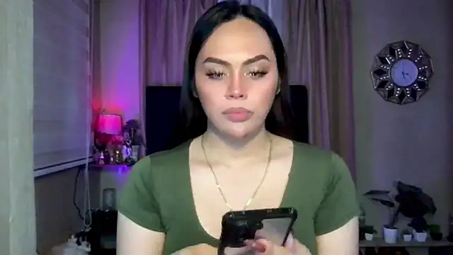 Snapshot of _MissKhimberlyXxx_ chatting on January 2025 07:24:02 AM  MissKhimberlyXxx  online show from January 2025 07:24:02 AM