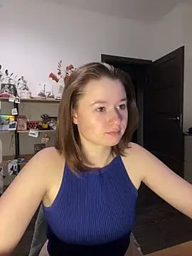 Snapshot of sweetest_pie chatting on January 2025 06:38:01 PM sweetest pie online show from January 2025 06:38:01 PM