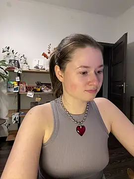 Snapshot of sweetest_pie chatting on January 2025 08:55:01 PM sweetest pie online show from January 2025 08:55:01 PM