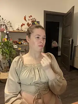 Snapshot of sweetest_pie chatting on March 2025 07:01:02 PM sweetest pie online show from March 2025 07:01:02 PM