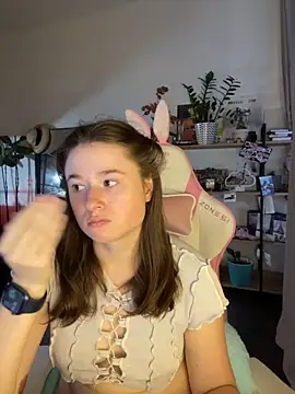 Snapshot of sweetest_pie chatting on September 2025 03:57:01 PM sweetest pie online show from September 2025 03:57:01 PM